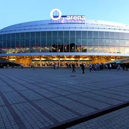 Honza O2 Arena Lägenhet *